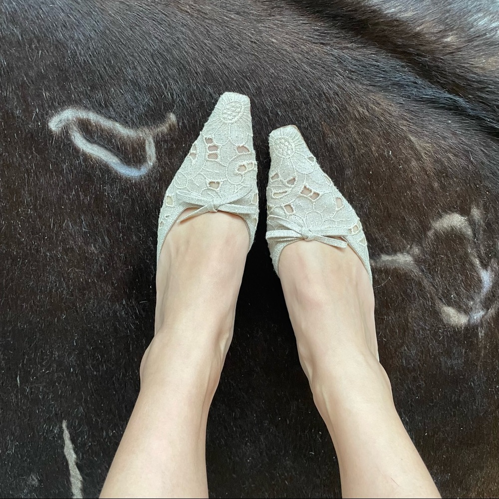 STUART WEITZMAN